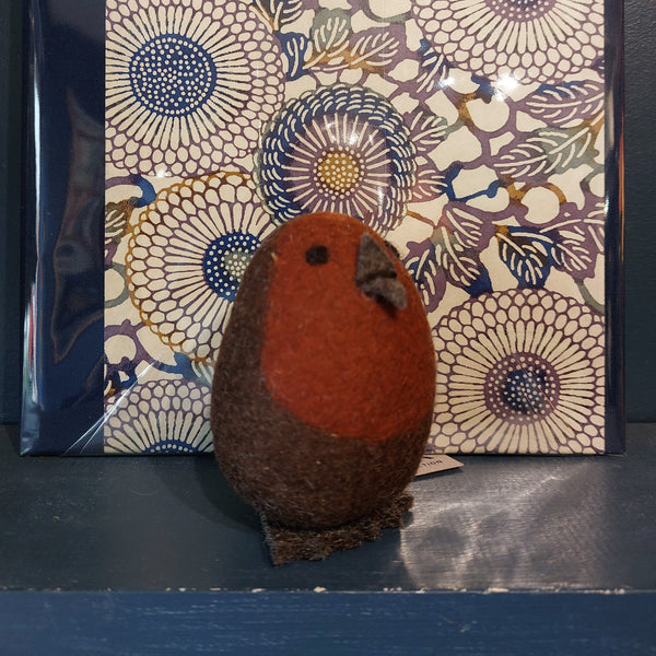 NEW! Felt Robin